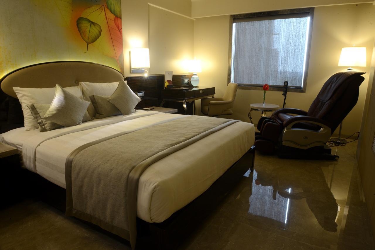 Sai Palace Grand, Malad Bombaj Exteriér fotografie